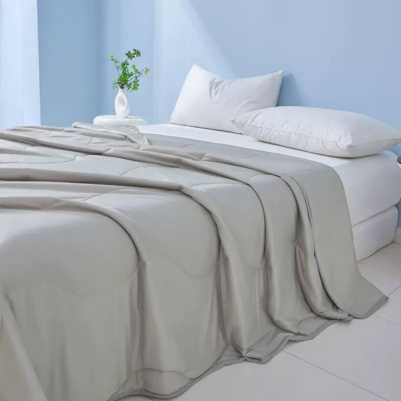 跨境A类黑科技凉感丝夏凉被礼品被单双人空调被可机洗夏被薄被子