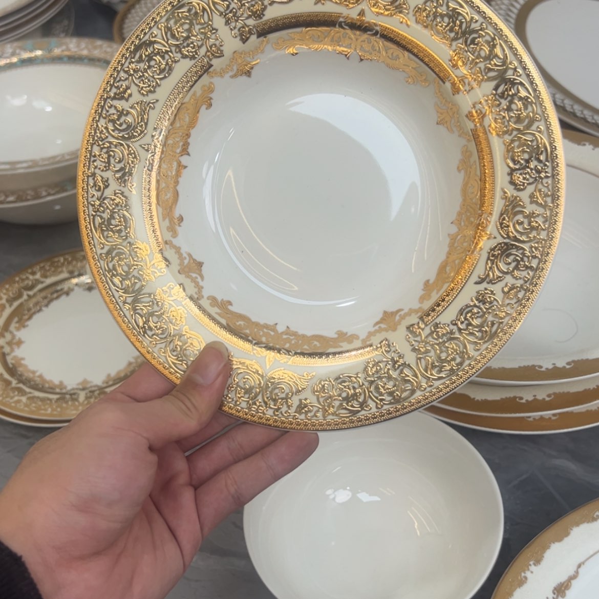 【闪购商品】瓷片8.5寸草帽盘两个一单福利价