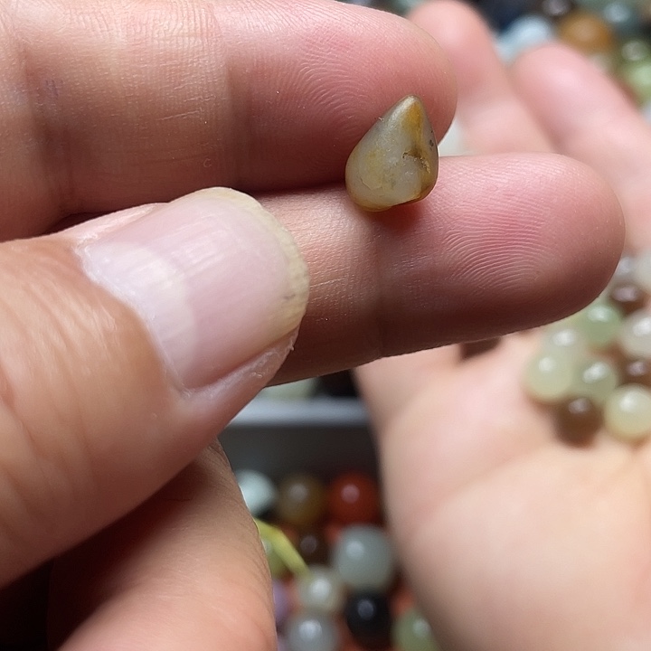 未镶嵌和田玉珠宝奇石