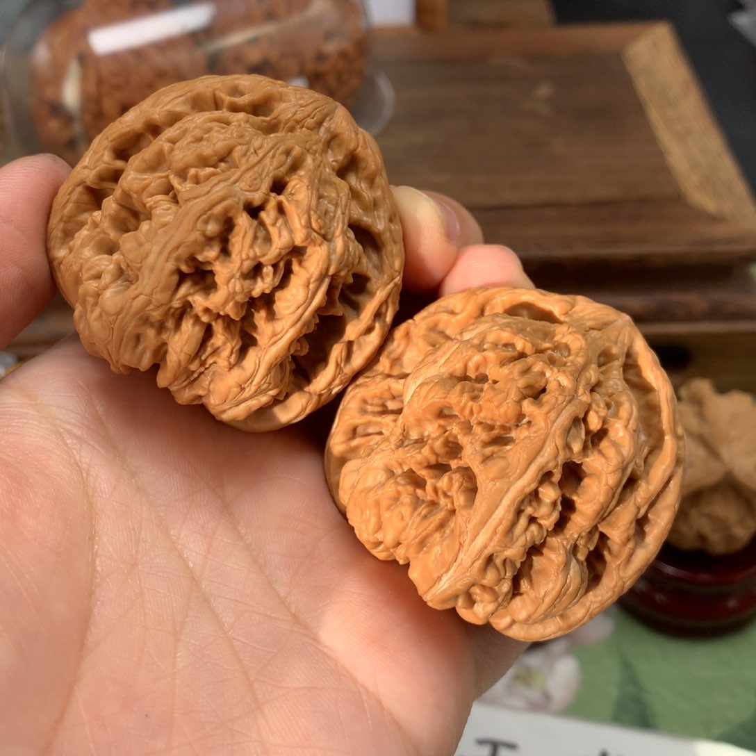 文玩核桃把件46粗筋全品