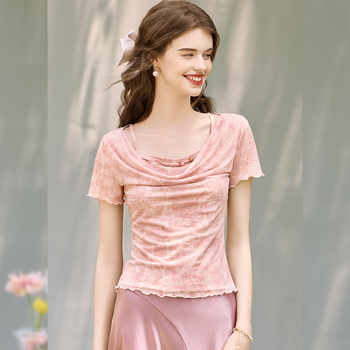 【黄蓉推荐】&白鹿语温柔穿珠装饰时尚套头假两件女式T恤YU20497