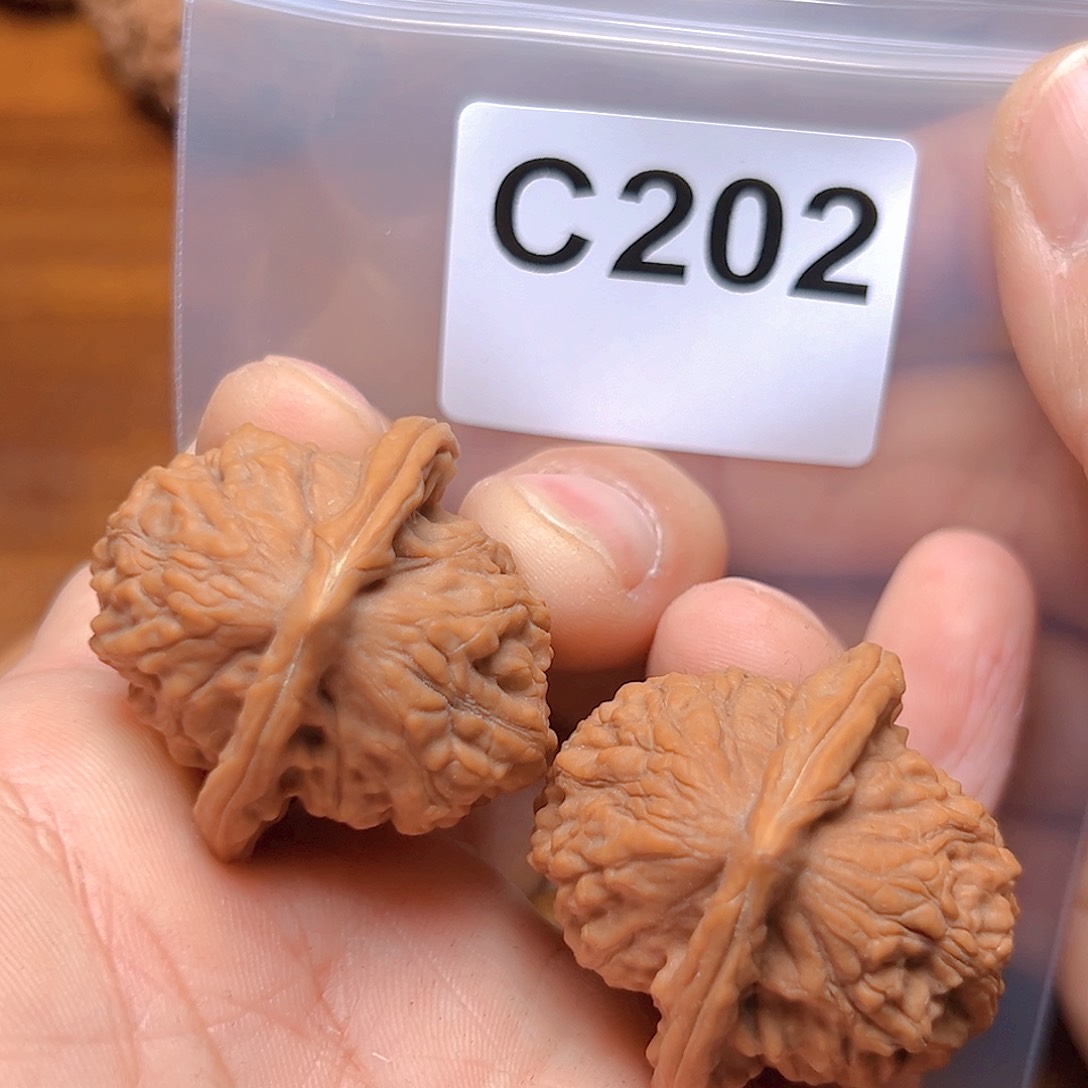 文玩核桃吊坠37➕大红袍