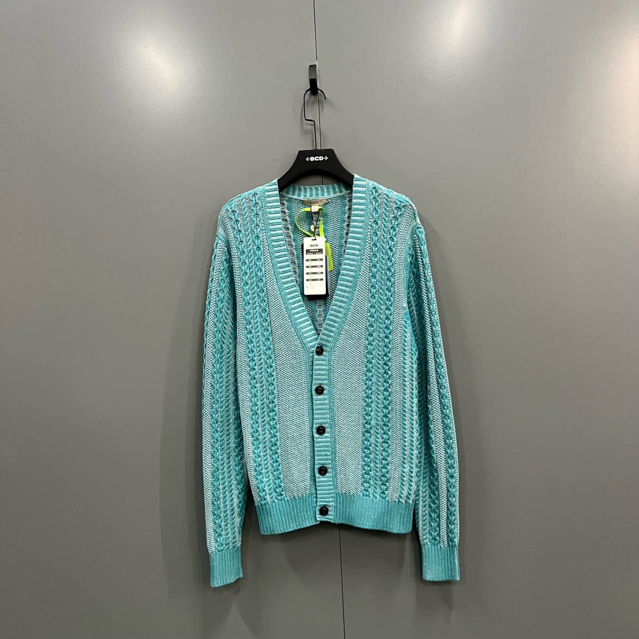 99新 BURBERRY/博柏利 (ll)湖水绿针织开衫 L码 jc603260