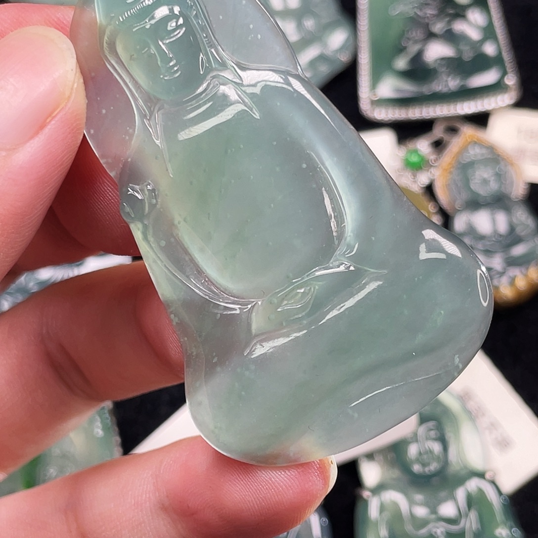 翡翠未镶嵌颈饰6，