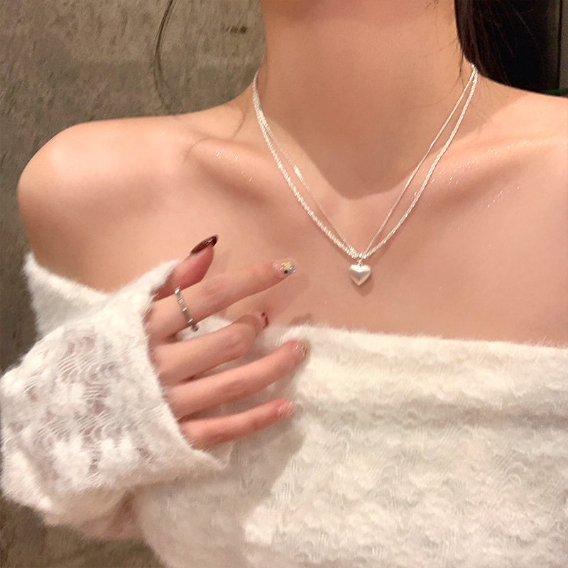 铜合金项链 双层爱心吊坠项链女高级感轻奢小众颈链百搭锁骨链