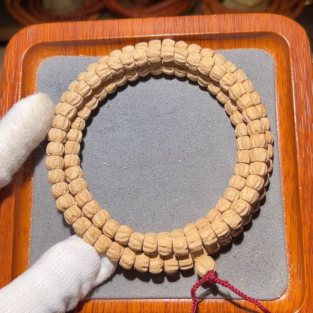 柏香籽/百香籽吊坠粉油皮方块多棱顺7.5+