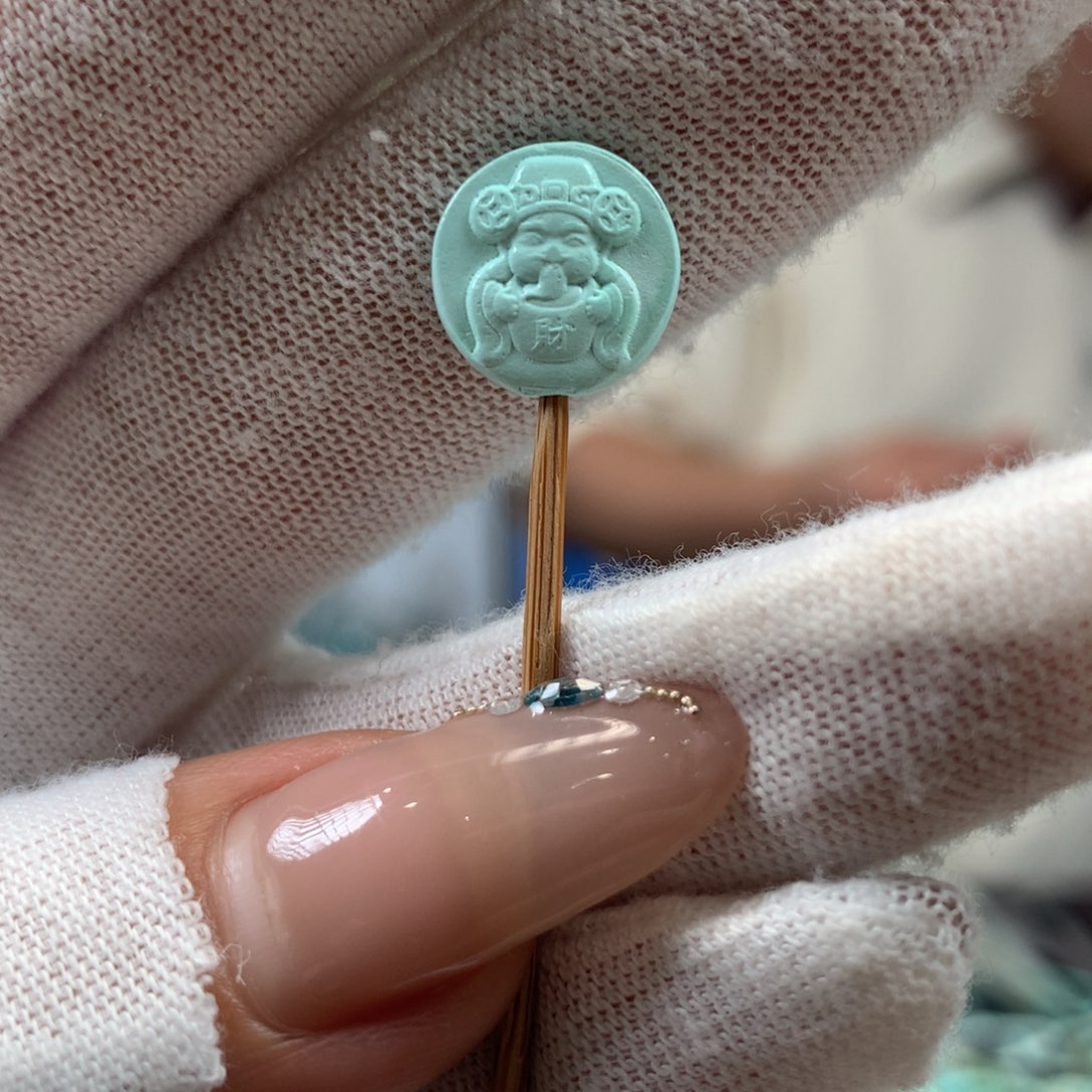 绿松石未镶嵌挂件