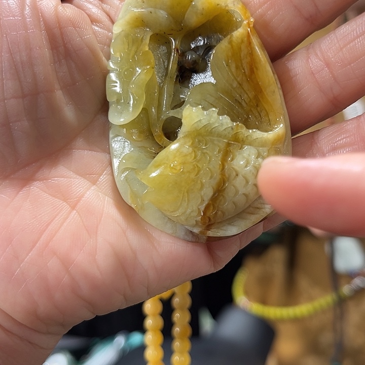 未镶嵌岫玉毛衣链