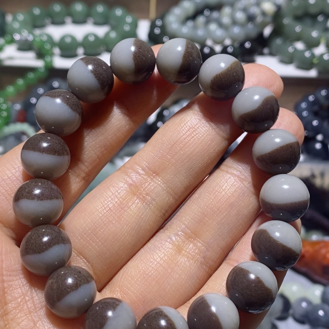 和田玉手链未镶嵌守**好