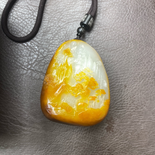 石包沁色山水人间手把把玩件D2
