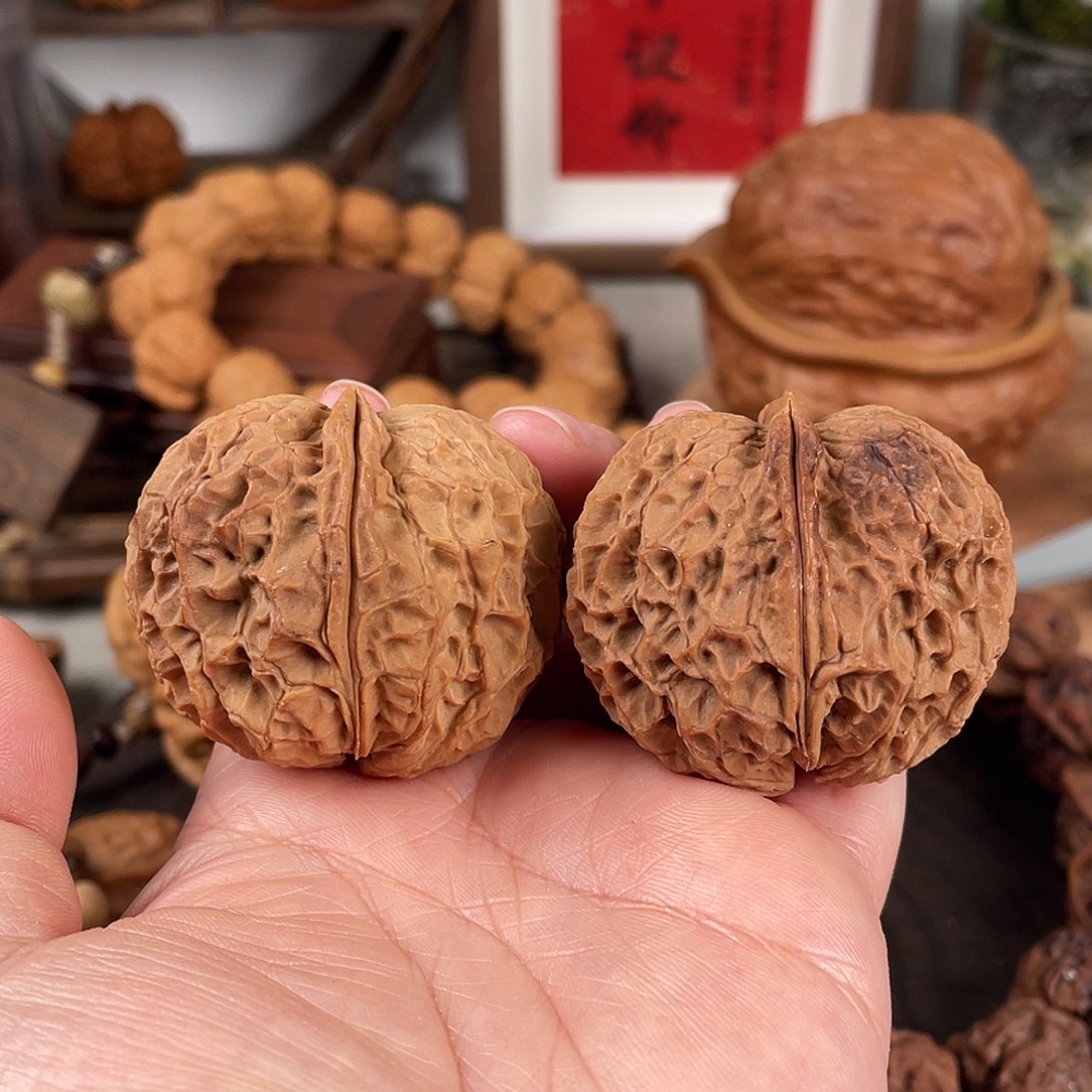 文玩核桃把件聚宝金蟾44尺