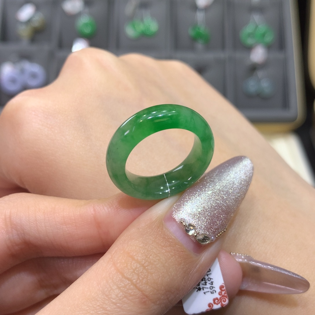 翡翠戒指未镶嵌12-13满绿