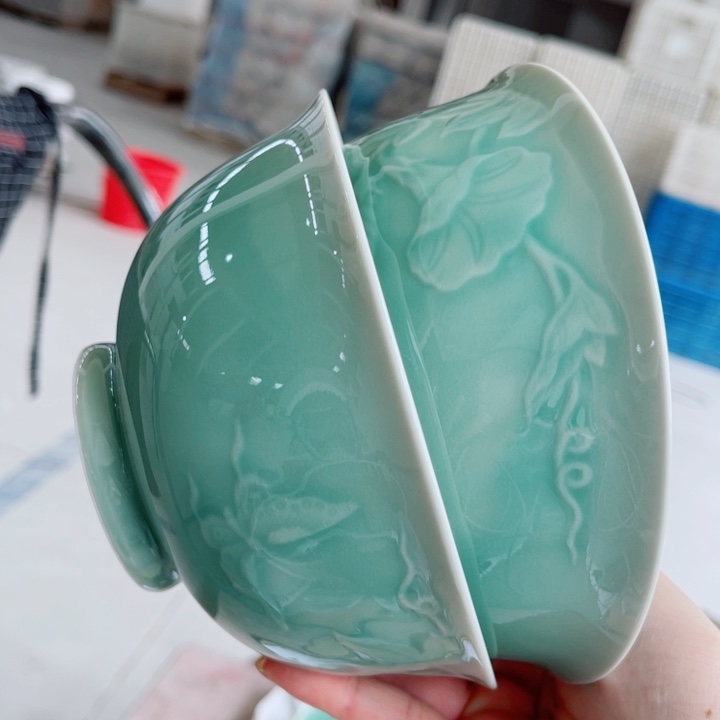 青瓷哈哈哈哈哈哈哈哈哈哈哈