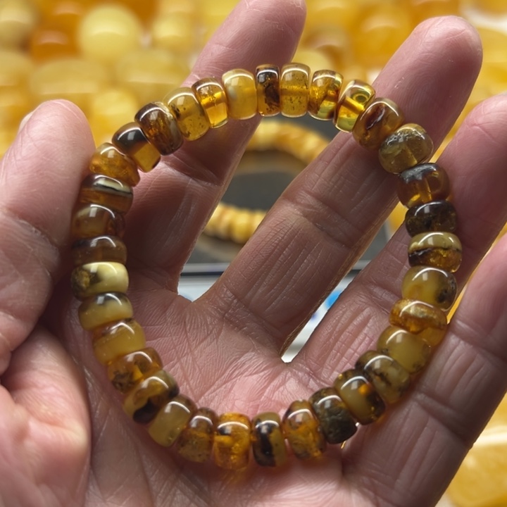 琥珀（矿物珀）未镶嵌裸石