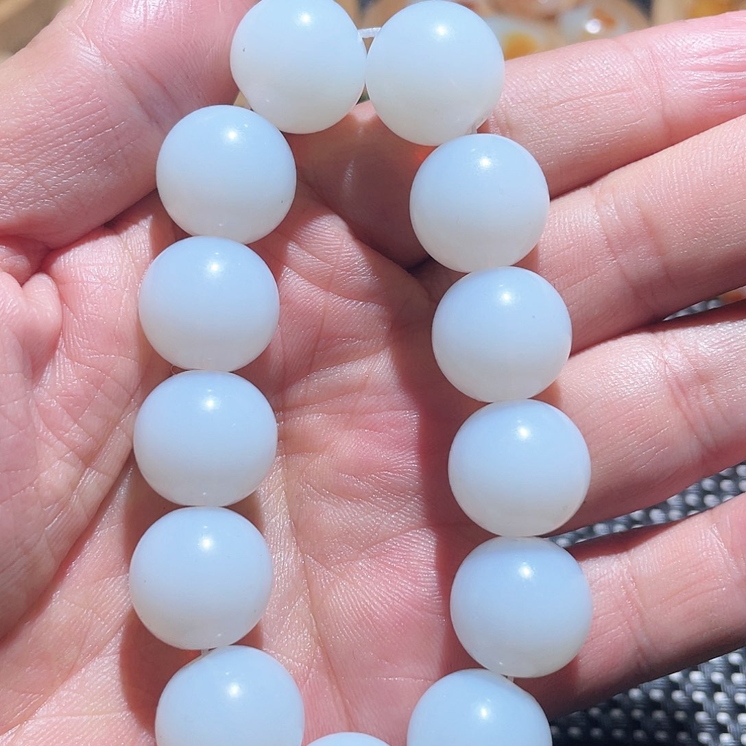 未镶嵌和田玉珠宝奇石你****播