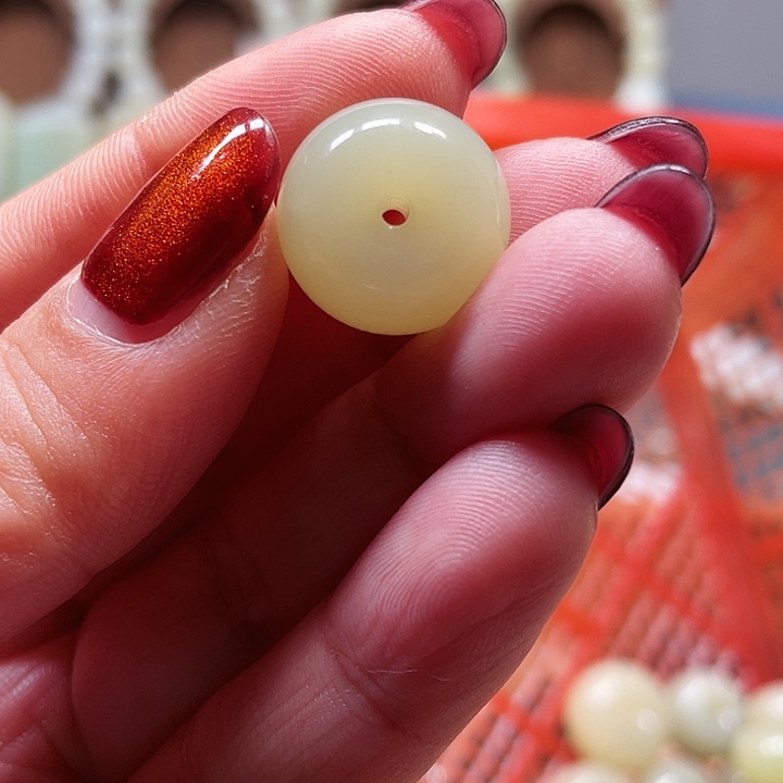 和田玉（糖玉）未镶嵌珠宝半成品