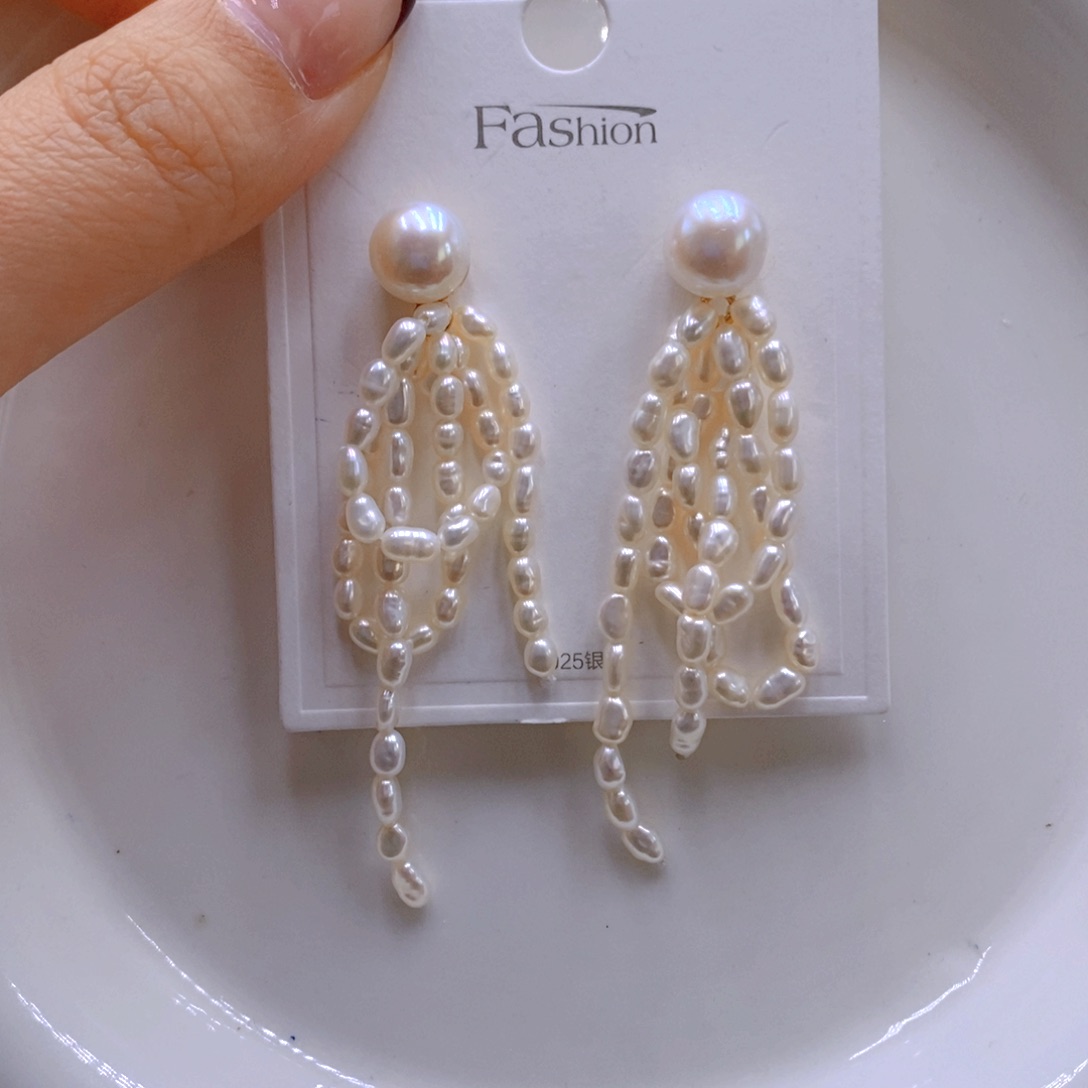 银S925镶嵌耳饰淡水珍珠