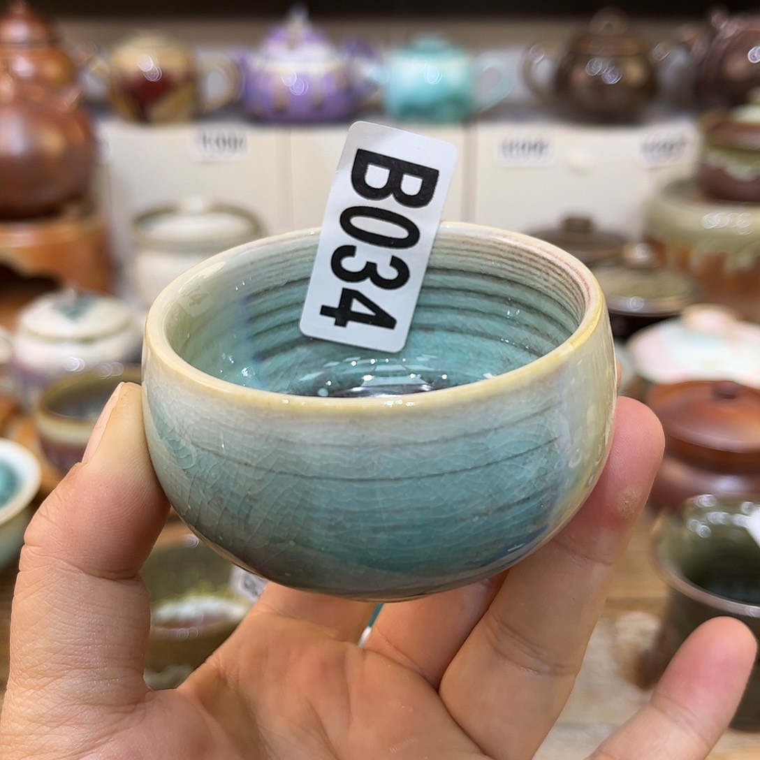 白泥茶杯陶瓷艺术