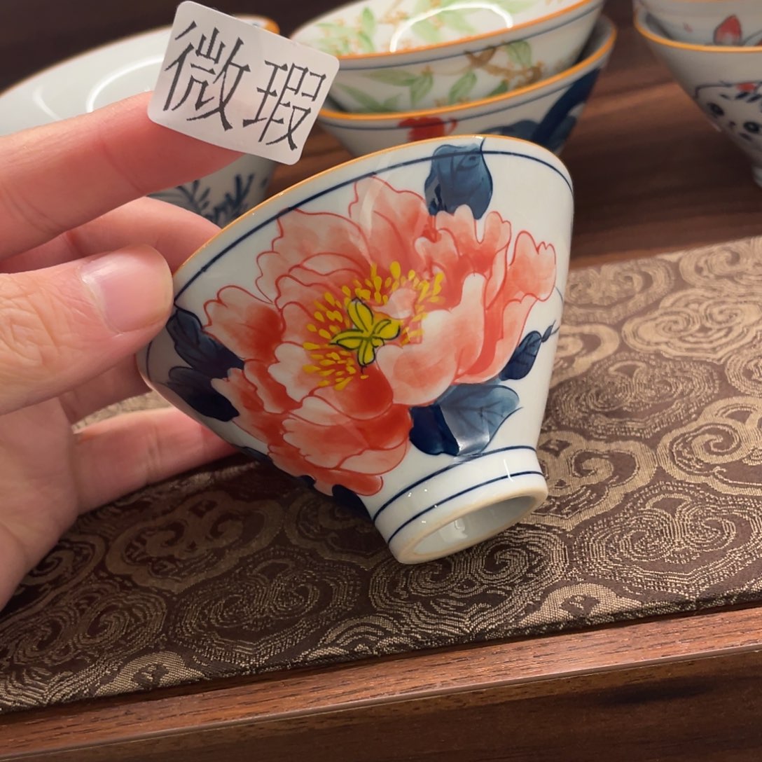 釉下手绘茶具微瑕