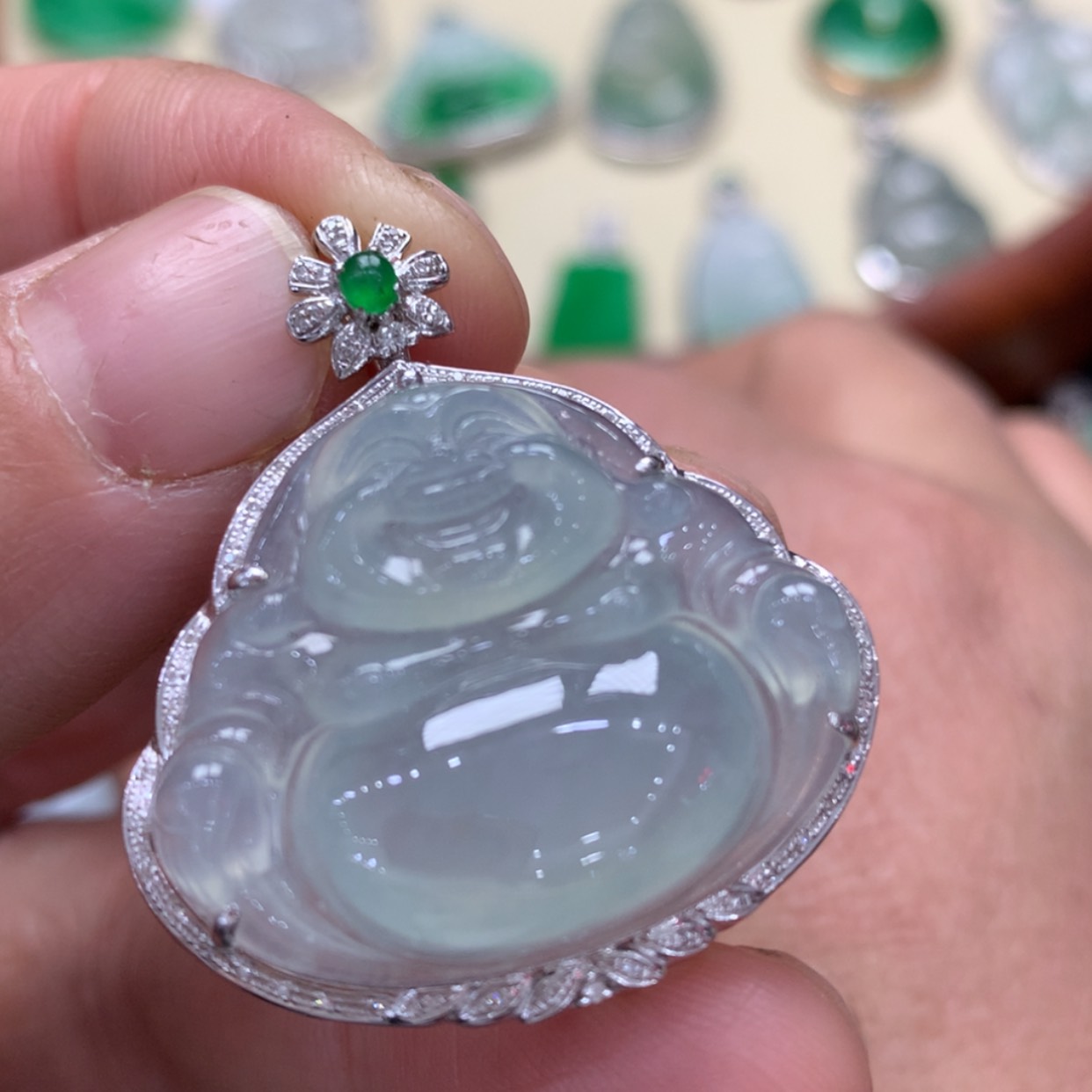 【闪购商品】翡翠颈饰18K金镶嵌佛公