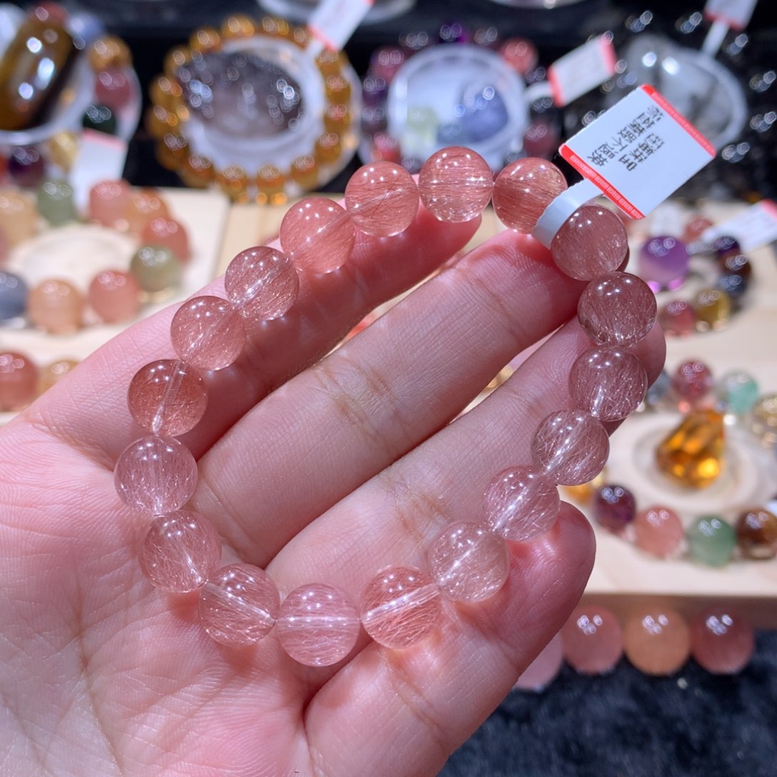 未镶嵌水晶手链粉兔毛手链10左右