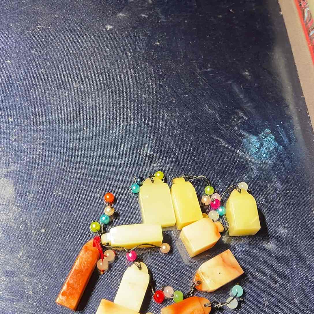 寿山石1.5左右挂坠10个