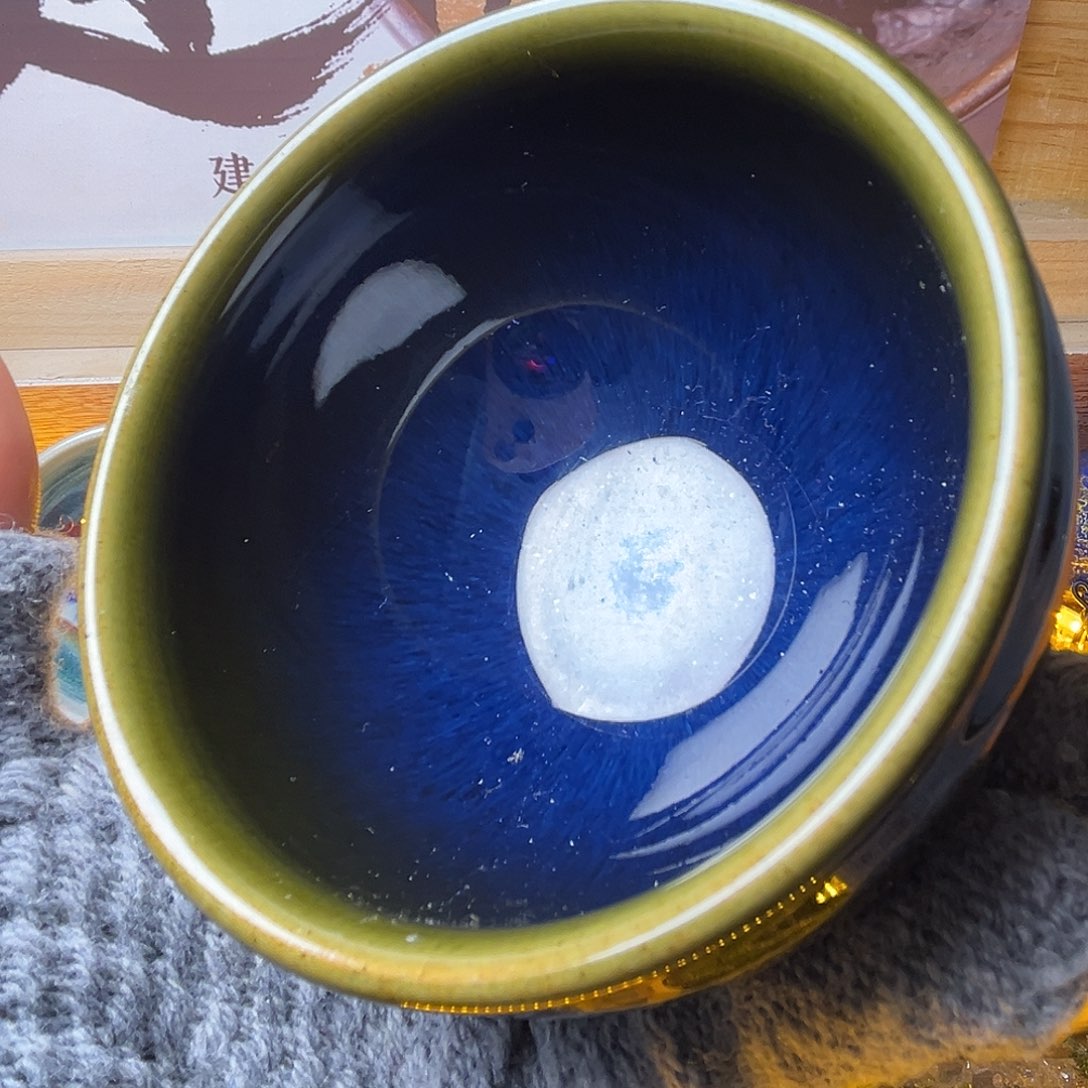 茶盏在你面前都没办法好好珍惜