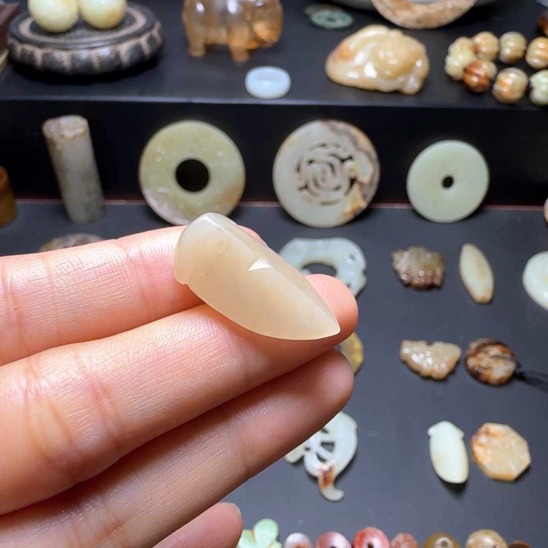 和田玉吊坠(不含链)未镶嵌