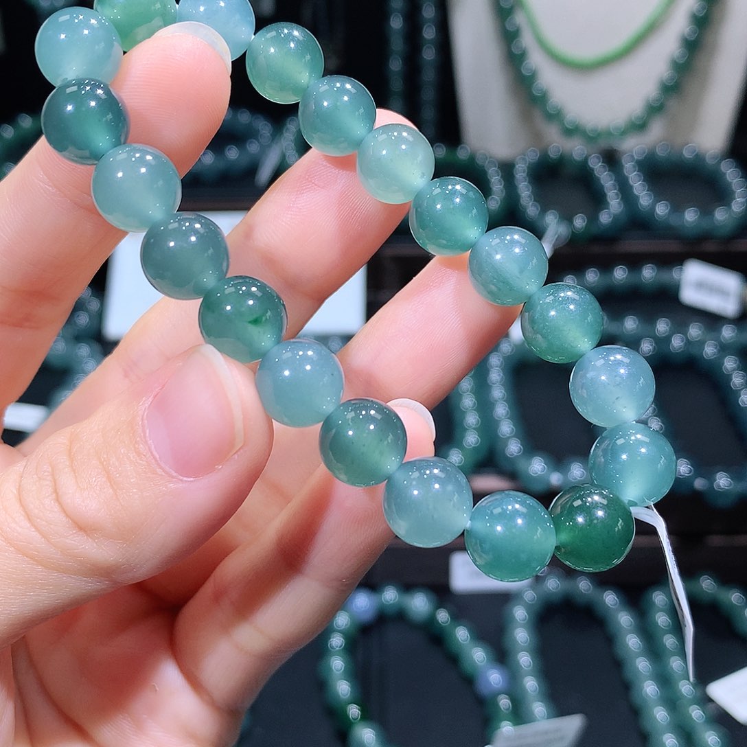 未镶嵌手链翡翠叮*天然a货翡翠手串