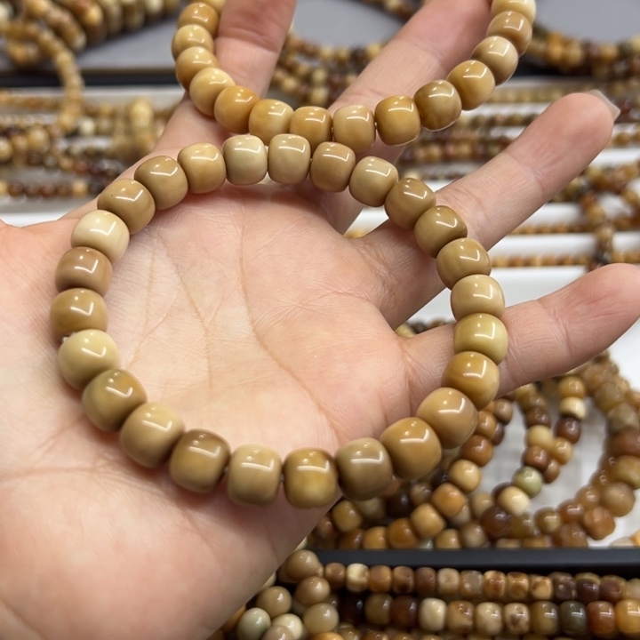 草***鹰龙脊菩提手串卡10老邢单圈