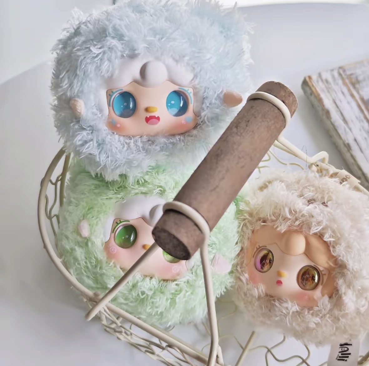 （正版）氧氧团一团DIY毛绒公仔包挂钥匙串车挂