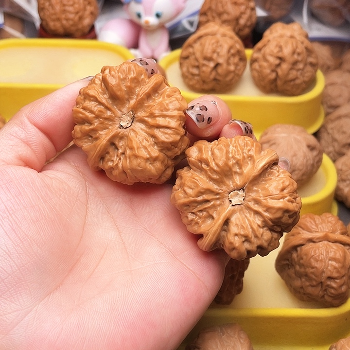 吊坠文玩核桃平*心蛤蟆