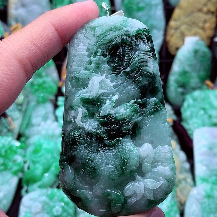 翡翠吊坠(不含链)未镶嵌