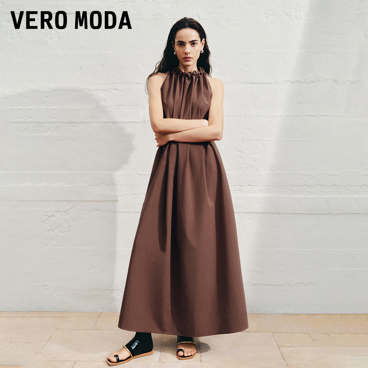 Vero Moda连衣裙2025含棉纯色A字无袖挂脖裙甜美可爱风格衣服百搭