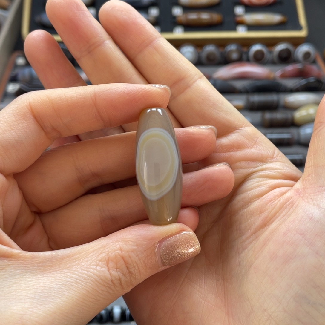 玛瑙/玉髓未镶嵌锁骨