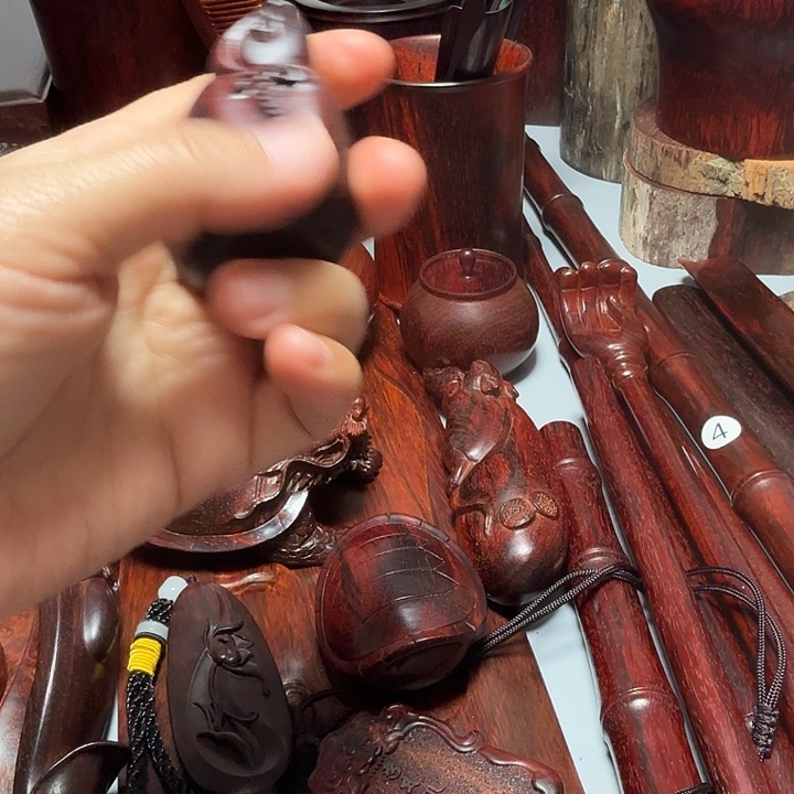 用***5印度小叶紫檀钱袋子