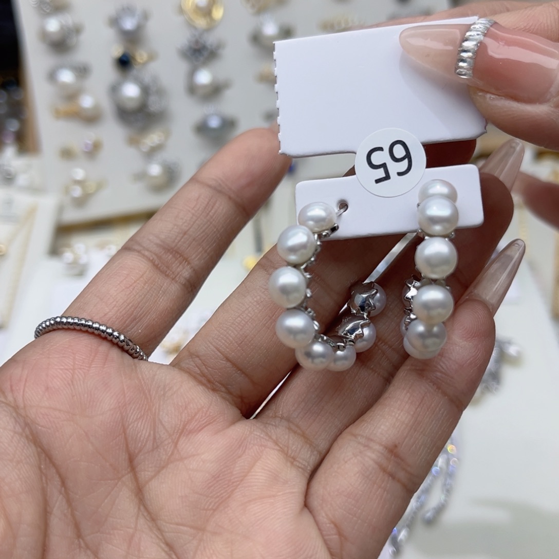 c***y淡水珍珠合金戒指