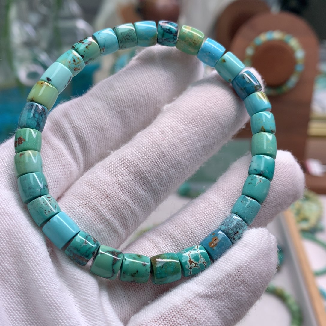 绿松石未镶嵌饰品