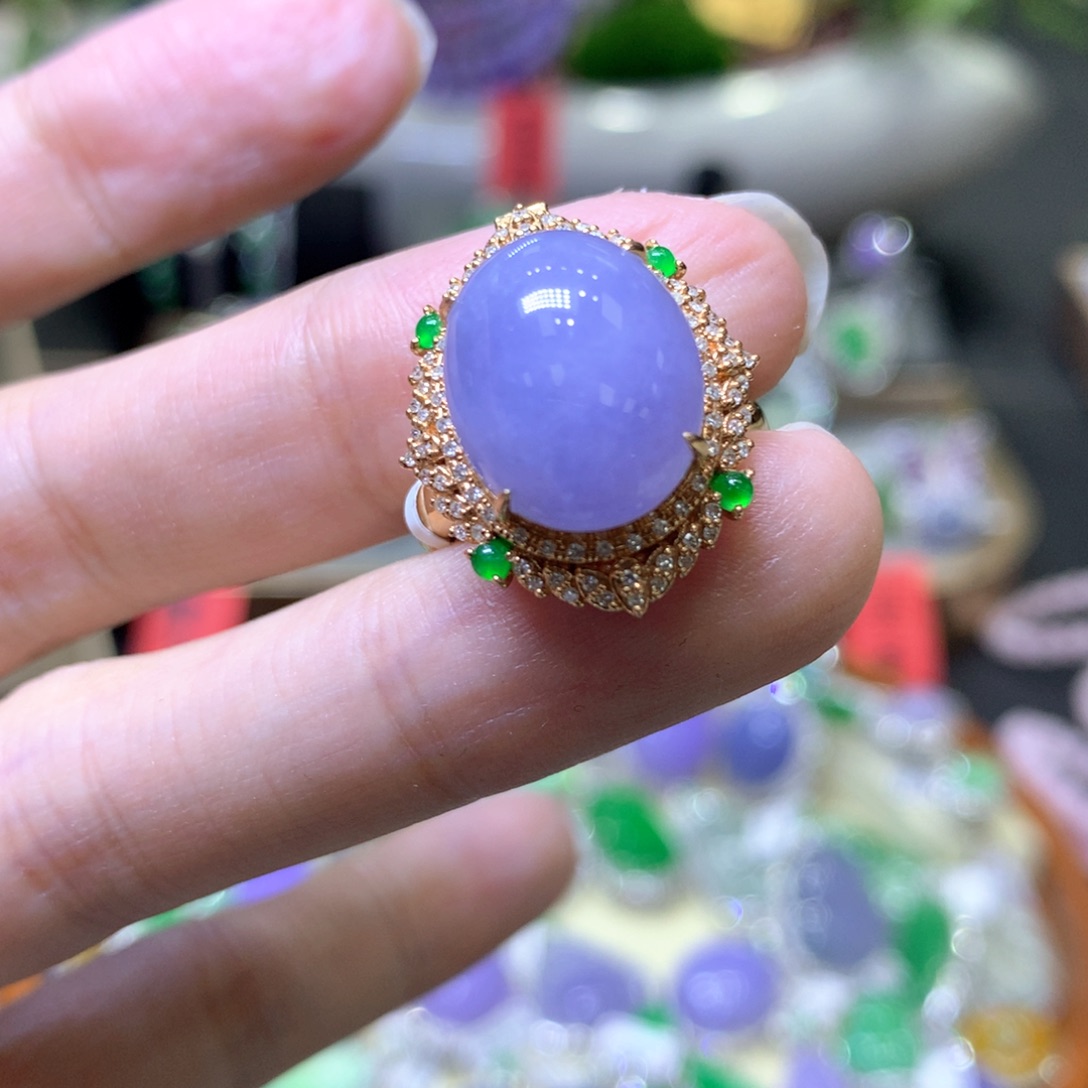 【闪购商品】翡翠颈饰18K金镶嵌翡翠吊坠项链