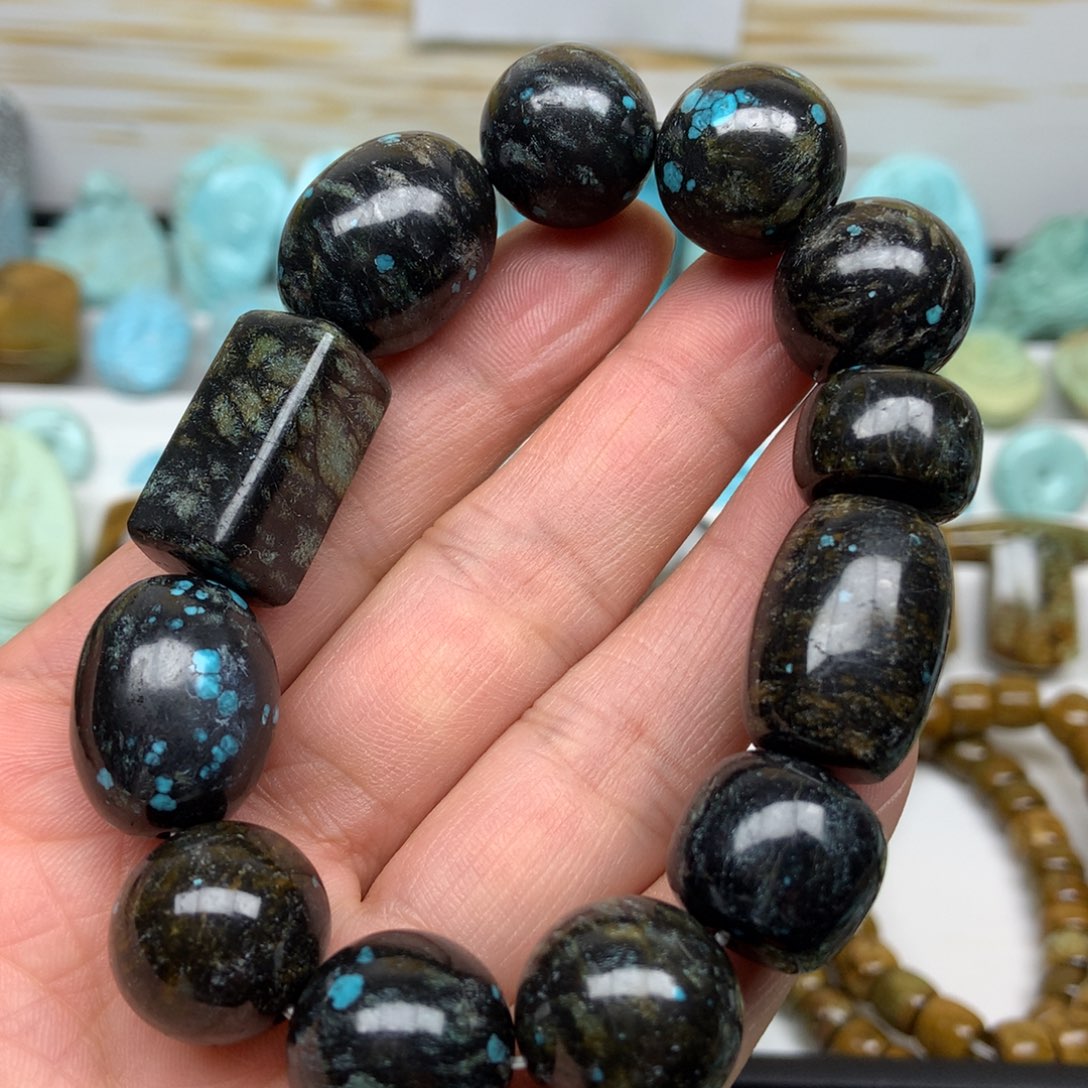 微瑕疵特色多宝手串57.5克