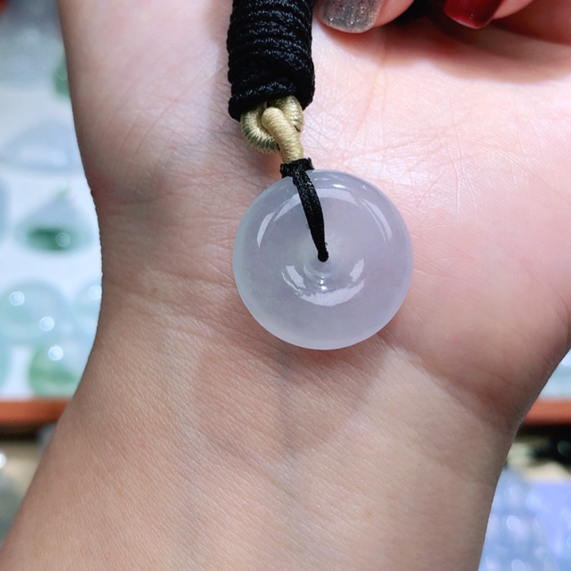 【闪购商品】翡翠颈饰未镶嵌平安扣