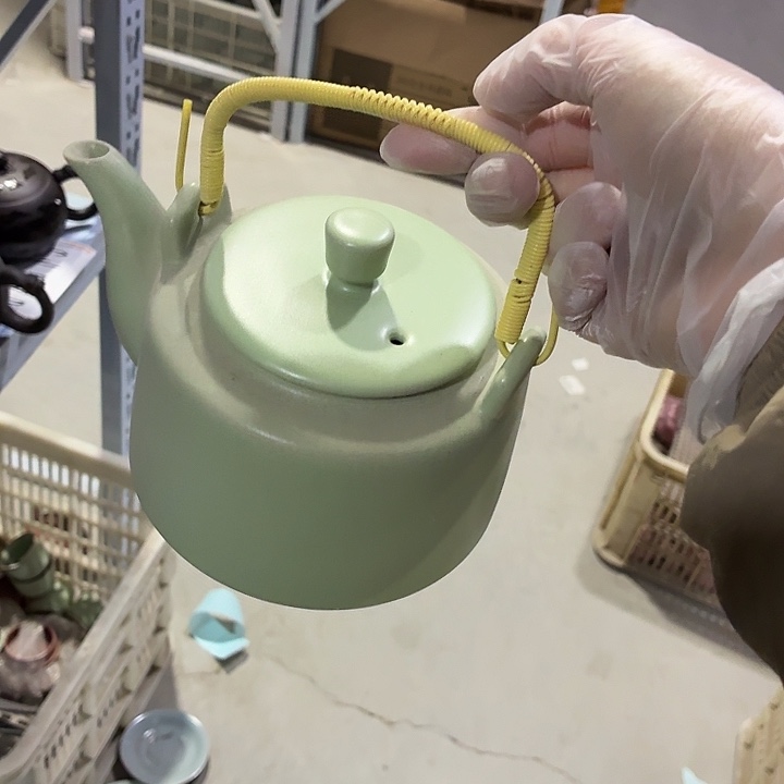 茶具微暇，介意勿拍