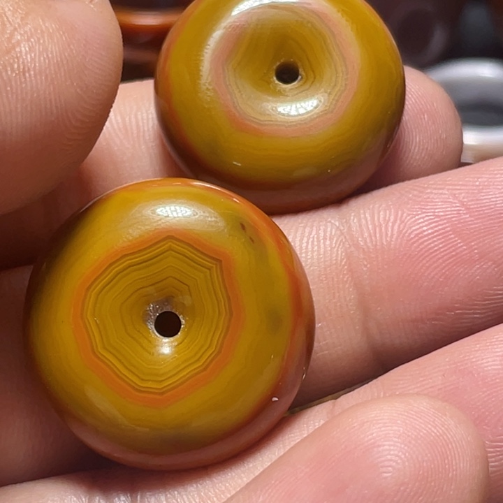 玛瑙/玉髓配饰未镶嵌飞**蝉