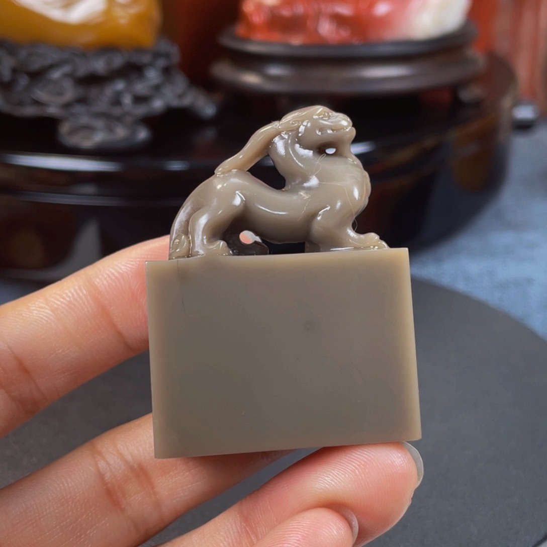 寿山石印石美***天寿山石雕刻