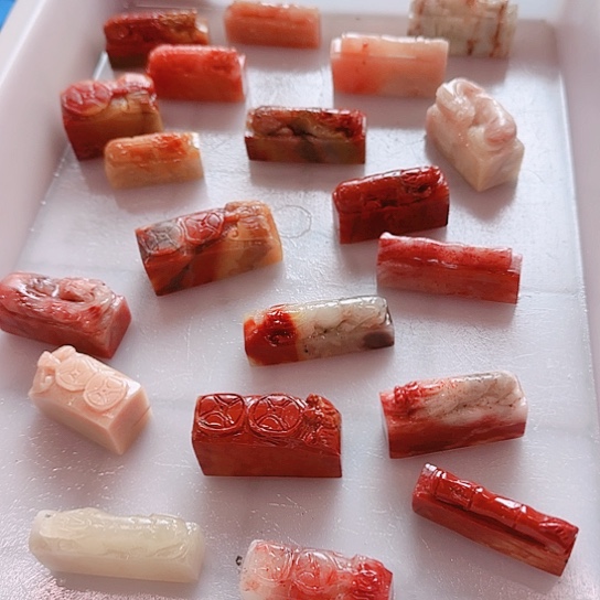 奕***之青田石000000000000