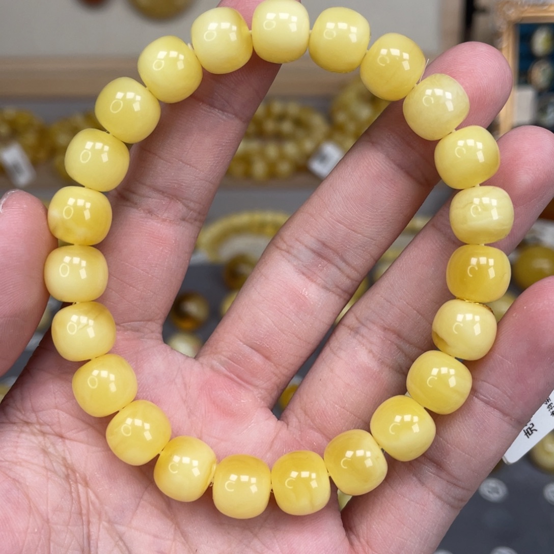 爱***言琥珀未镶嵌裸石62号