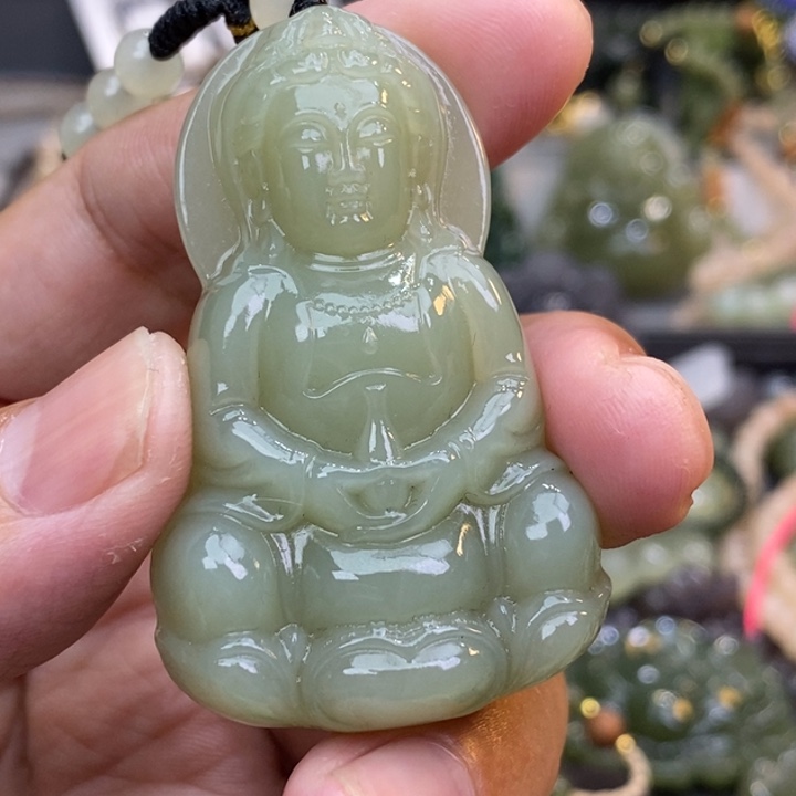 和田玉未镶嵌颈饰