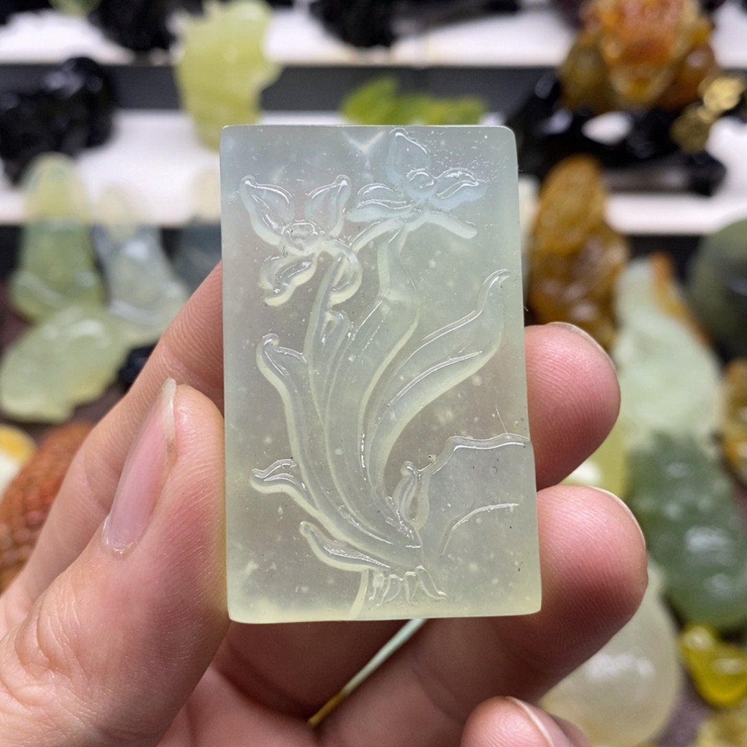 岫玉兰花吊坠未镶嵌