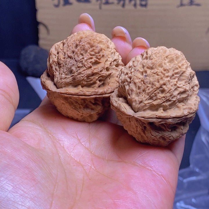 把件文玩核桃Y11-43 m m