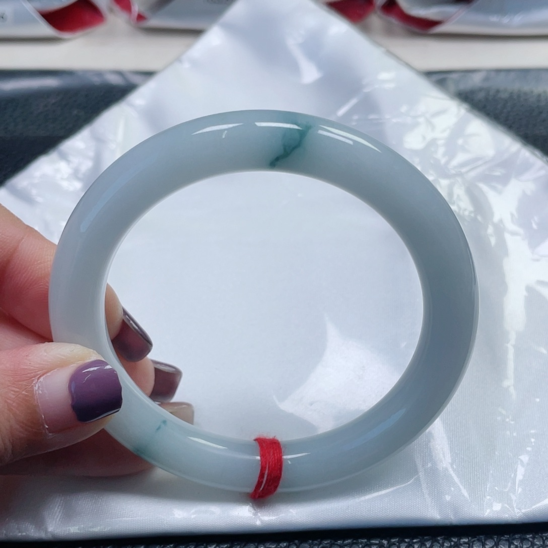 未镶嵌手镯（圆镯）翡翠缅甸翡翠56